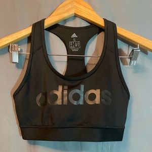 Black Adidas Sports Bra (Low Impact/ No Pad)